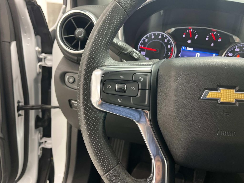 used 2022 Chevrolet Blazer car, priced at $25,999