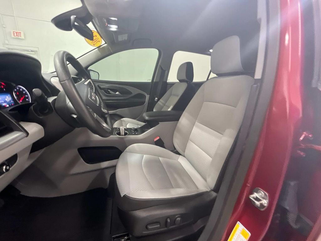 used 2024 GMC Terrain car, priced at $25,989