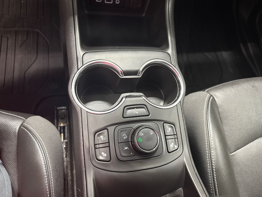 used 2022 GMC Terrain car, priced at $25,989