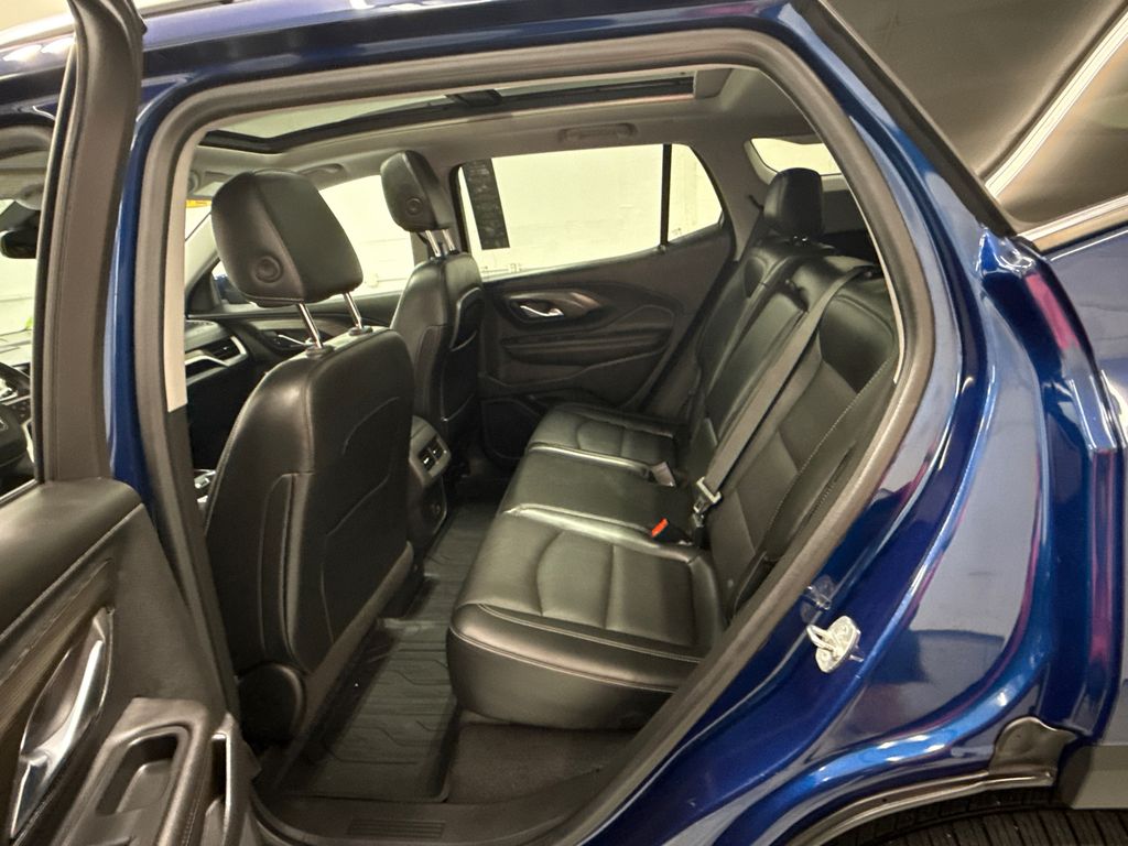 used 2022 GMC Terrain car, priced at $25,989