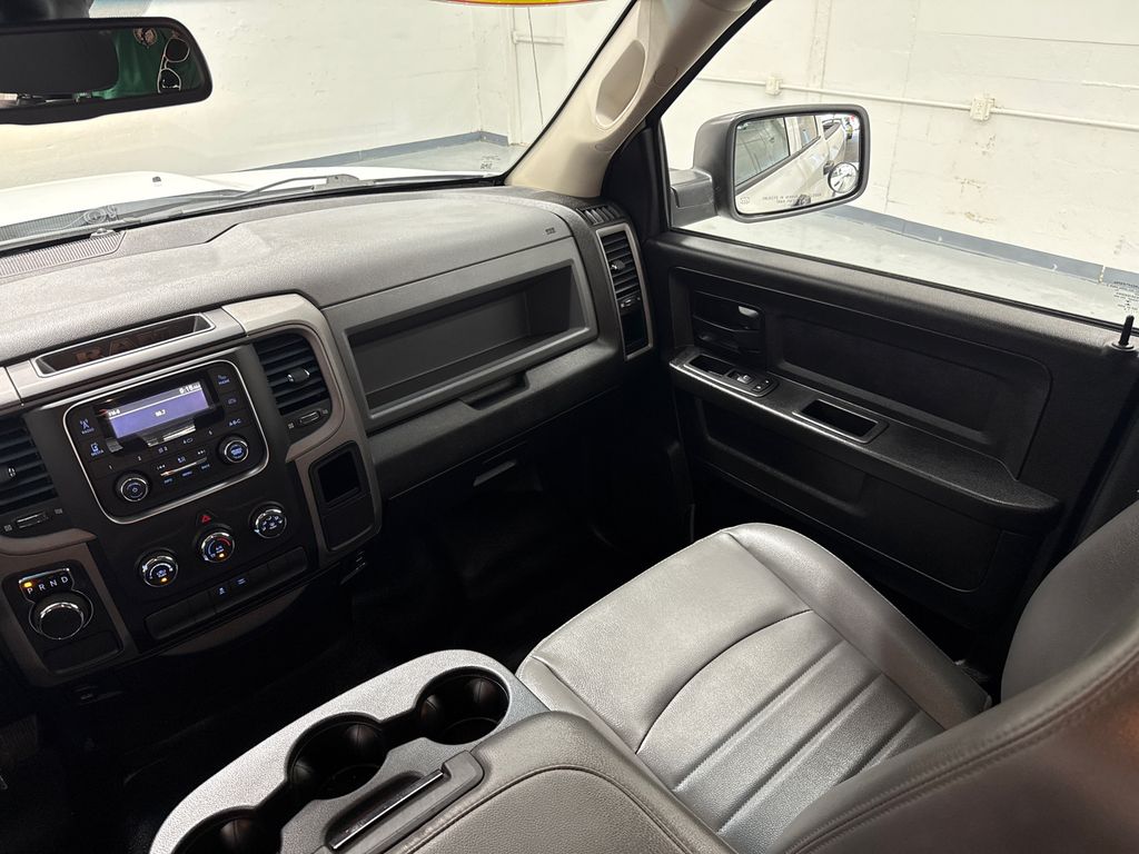 used 2019 Ram 1500 Classic car, priced at $21,525