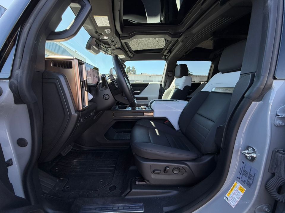 new 2024 GMC Hummer EV SUV car