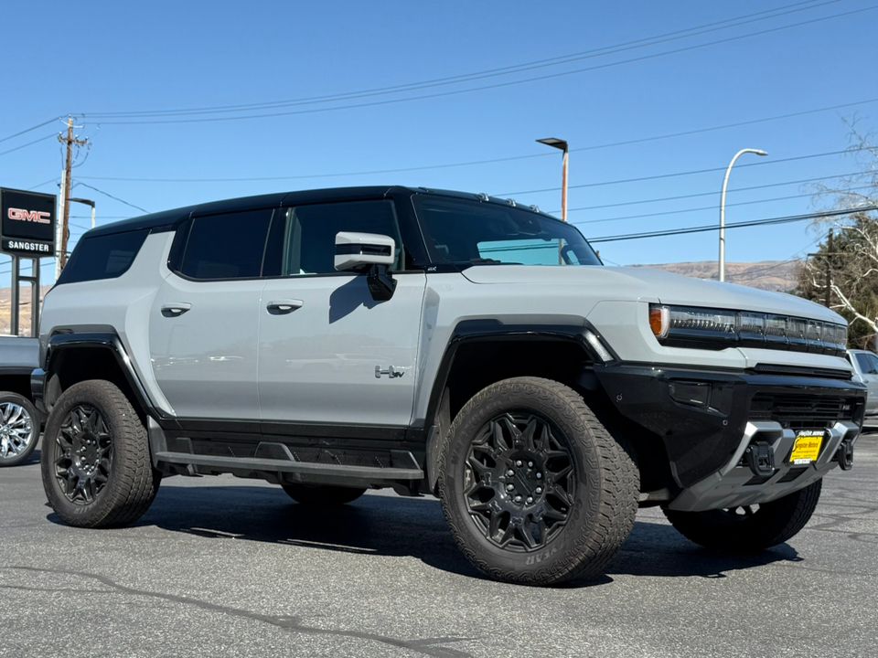 new 2024 GMC Hummer EV SUV car