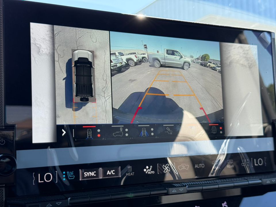 new 2024 GMC Hummer EV SUV car