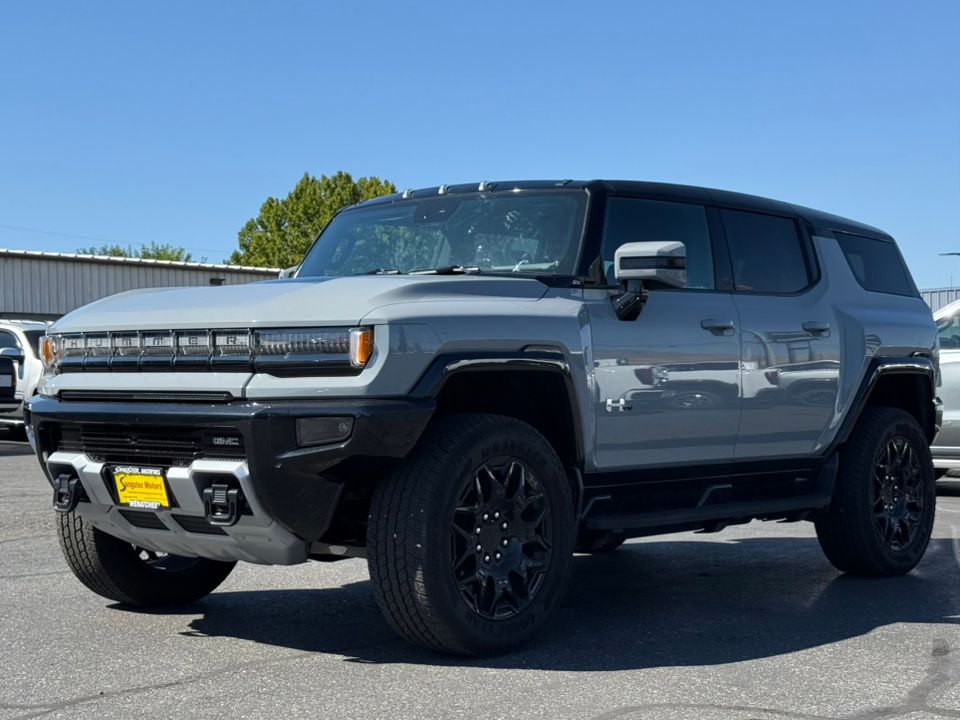 new 2024 GMC Hummer EV SUV car