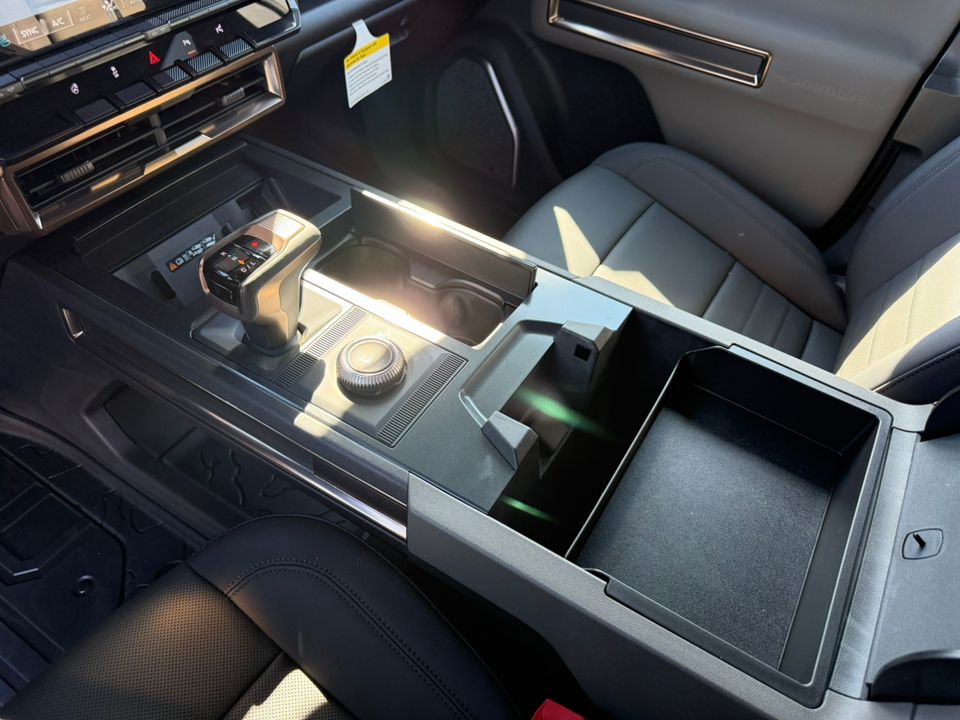 new 2025 GMC Hummer EV Pickup car