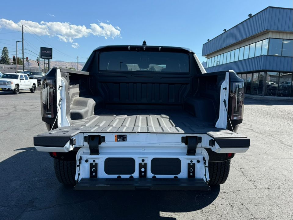 new 2025 GMC Hummer EV Pickup car