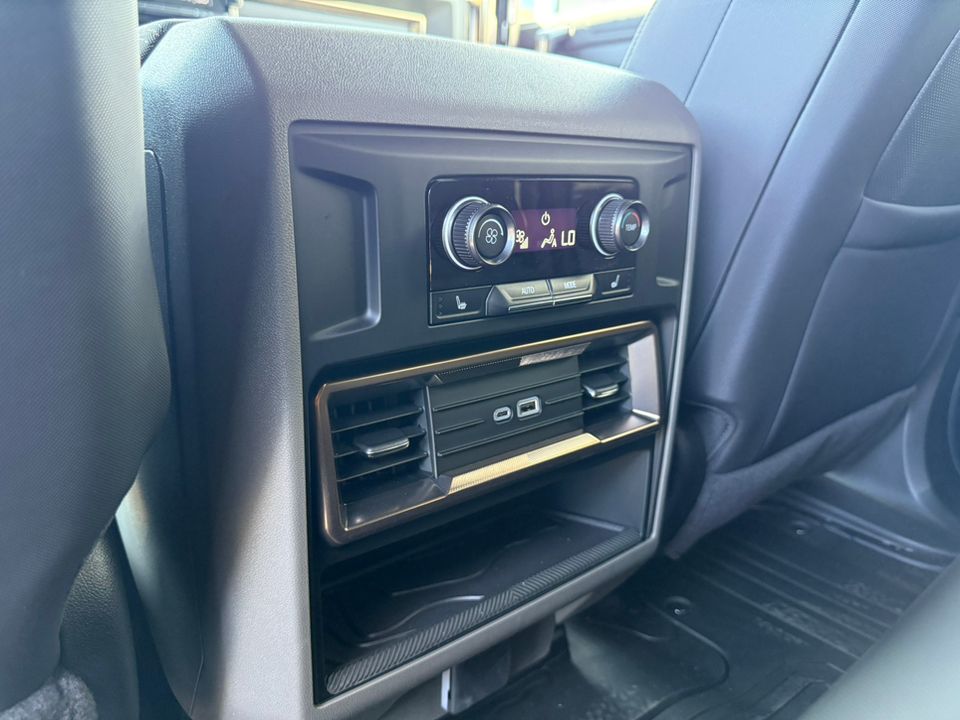 new 2025 GMC Hummer EV SUV car