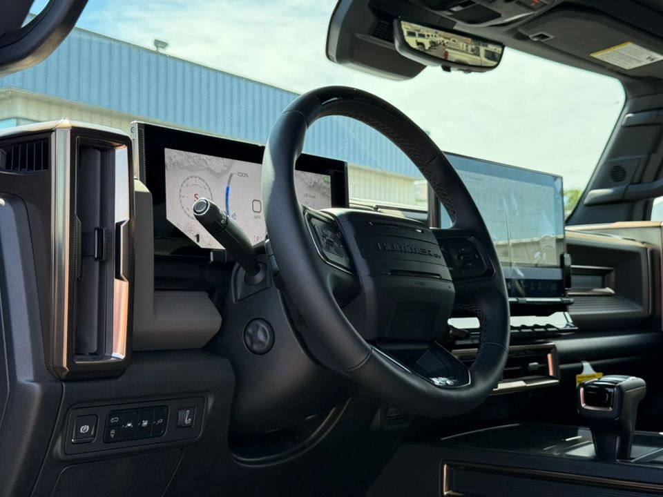 new 2025 GMC Hummer EV SUV car