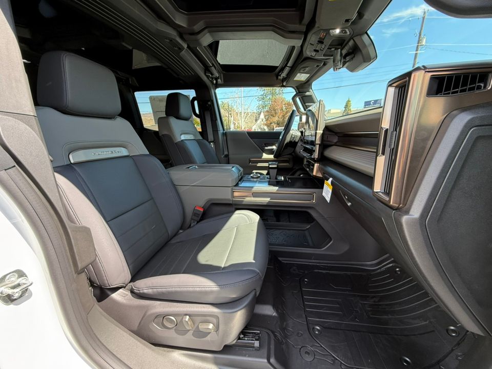 new 2025 GMC Hummer EV SUV car