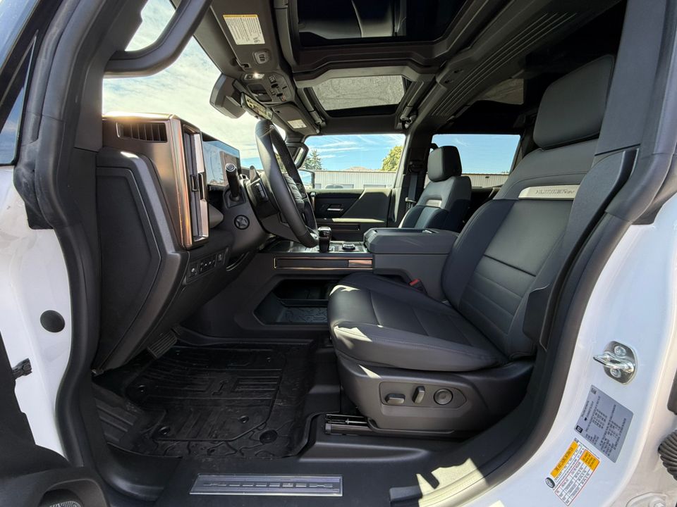 new 2025 GMC Hummer EV SUV car