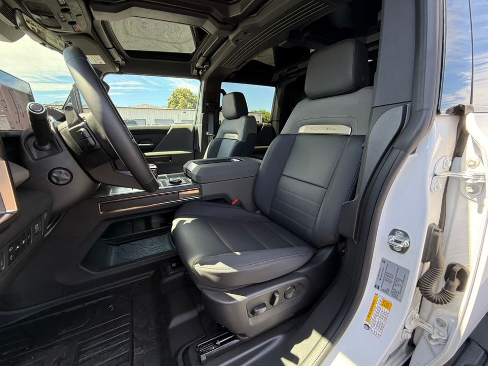 new 2025 GMC Hummer EV SUV car
