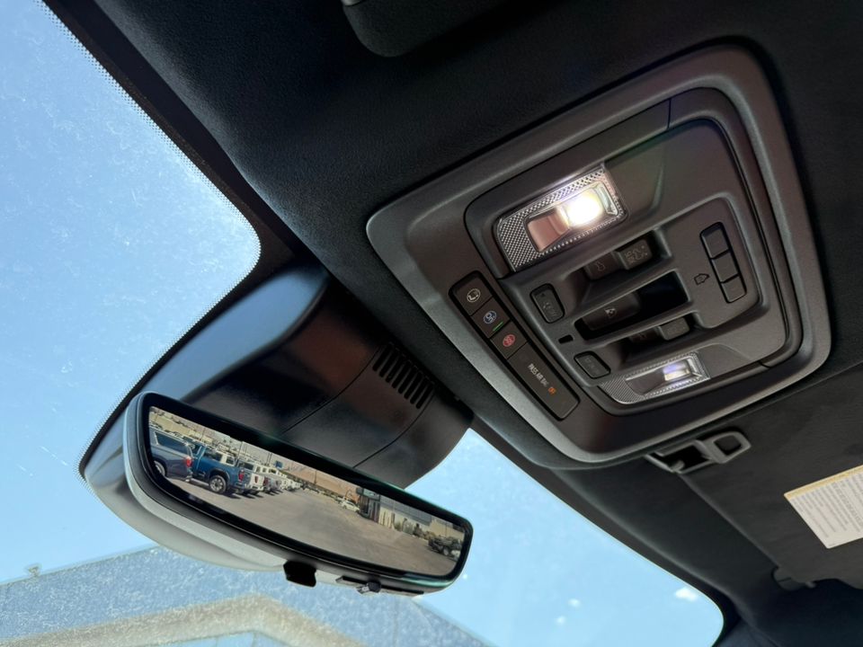 new 2025 GMC Sierra car