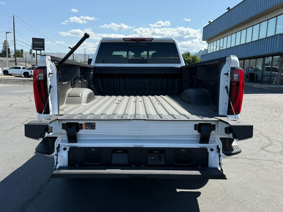 new 2025 GMC Sierra car