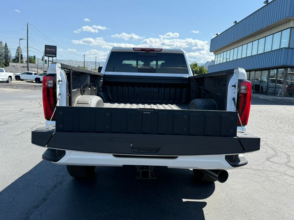 new 2025 GMC Sierra car