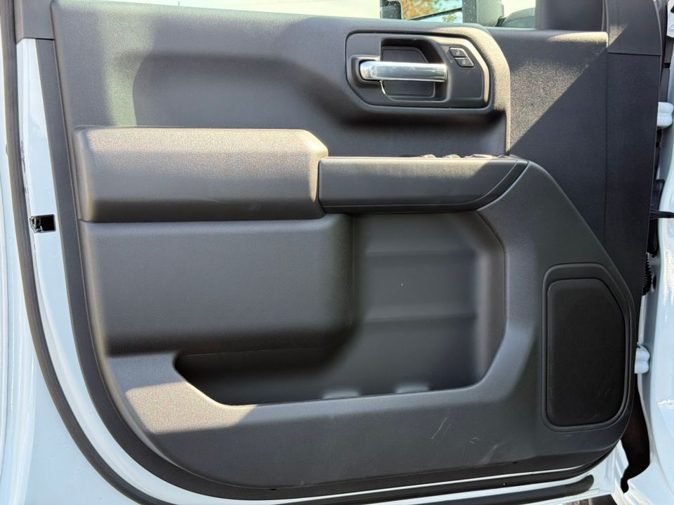 new 2025 GMC Sierra car