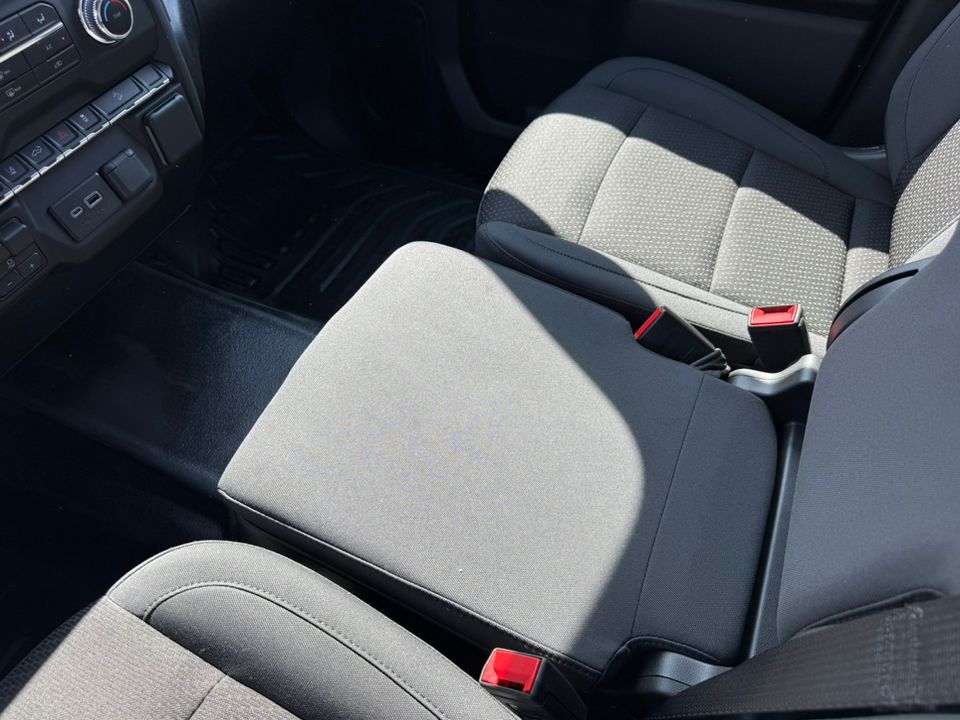 new 2025 GMC Sierra car