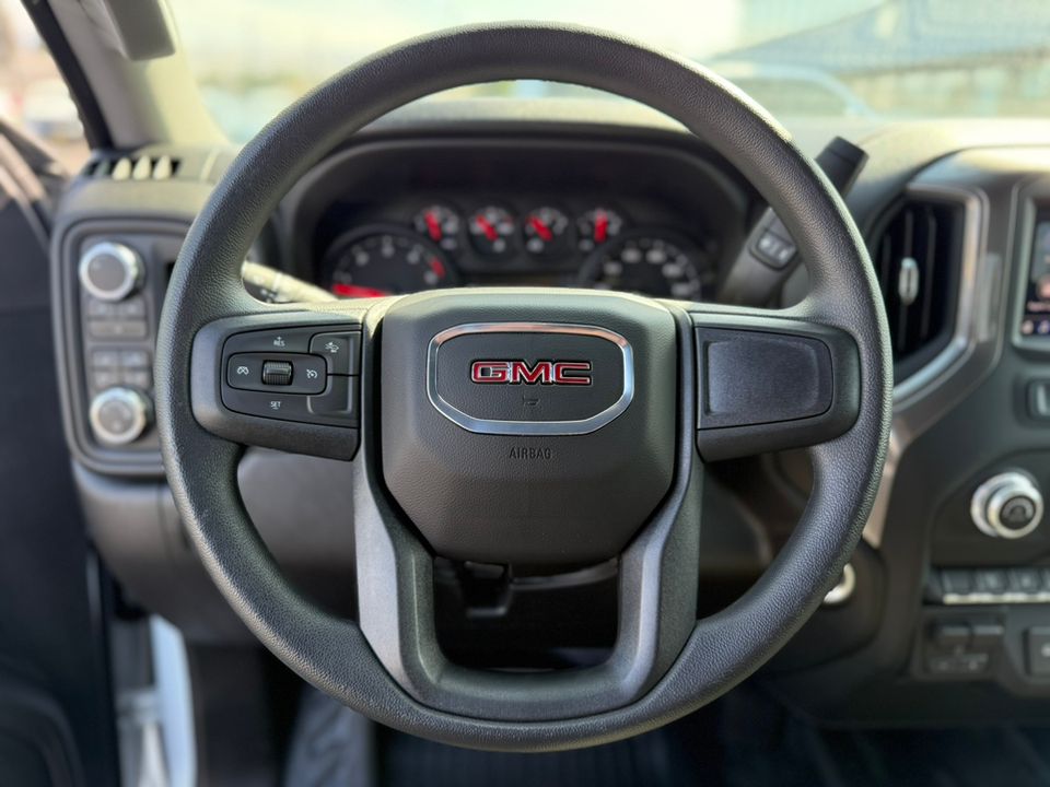 new 2025 GMC Sierra car