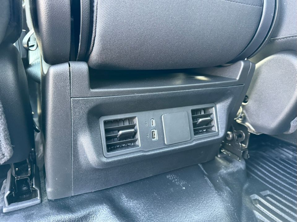 new 2025 GMC Sierra car
