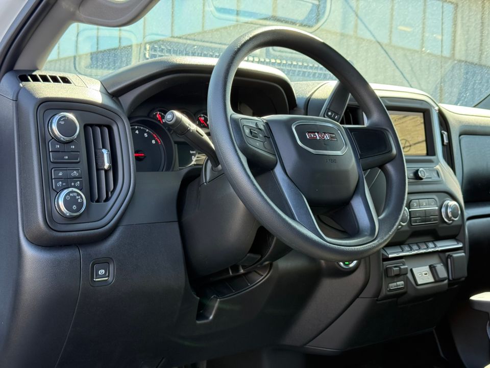 new 2025 GMC Sierra car