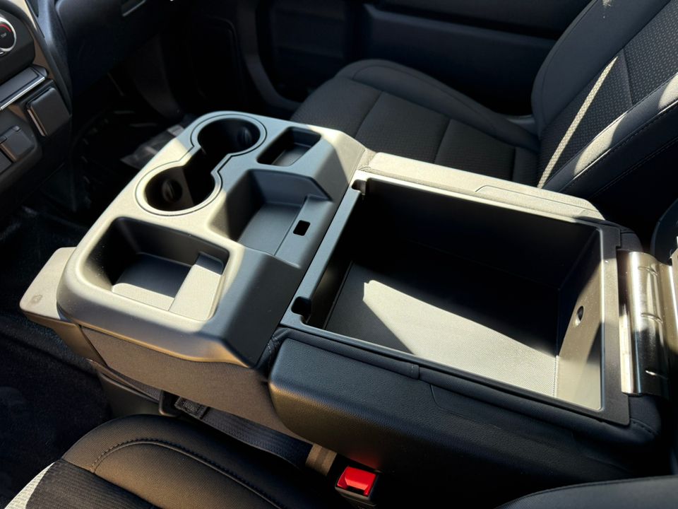 new 2025 GMC Sierra car