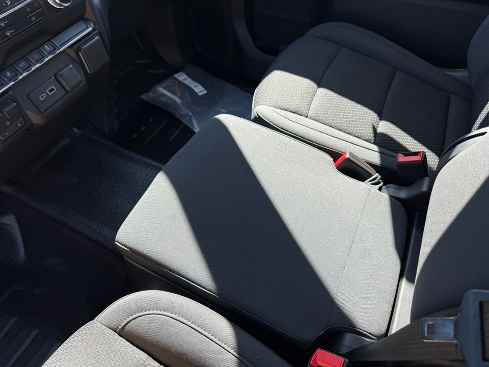 new 2025 GMC Sierra car