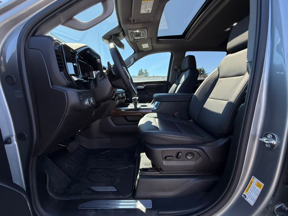 new 2025 GMC Sierra car