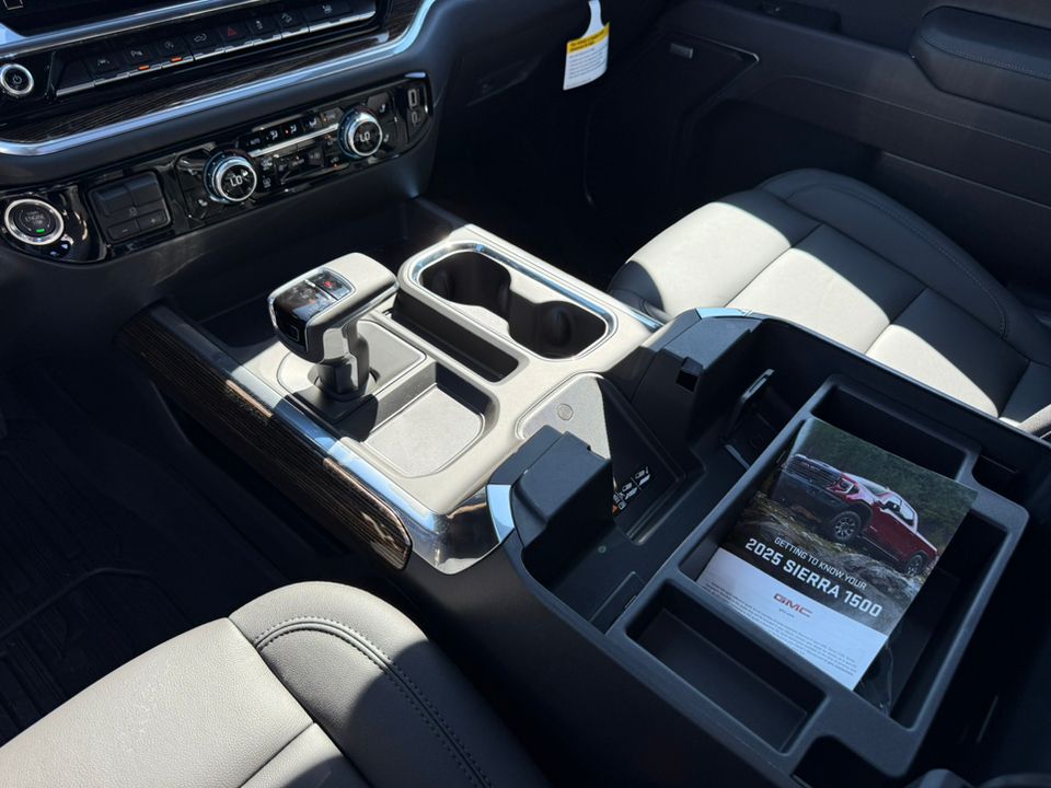 new 2025 GMC Sierra car