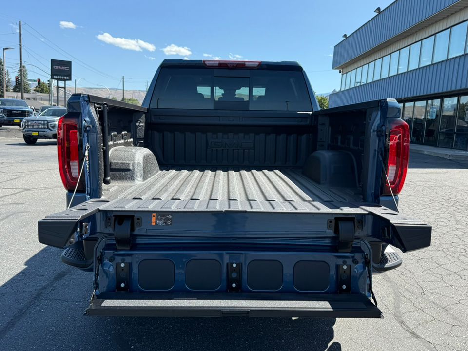 new 2025 GMC Sierra car
