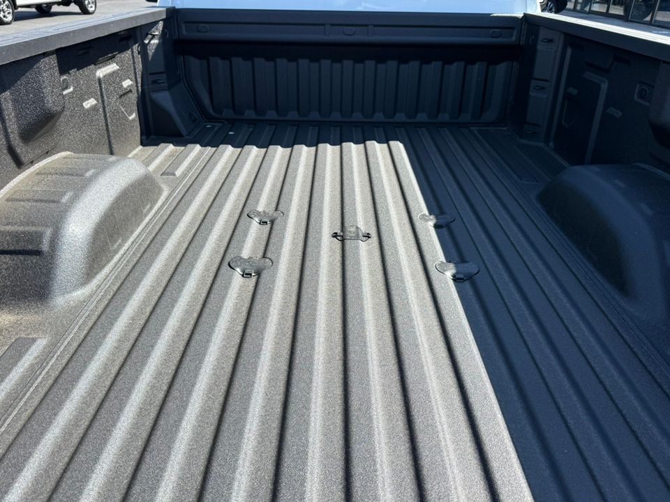 new 2025 GMC Sierra car