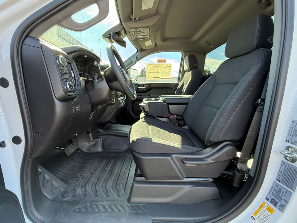 new 2025 GMC Sierra car