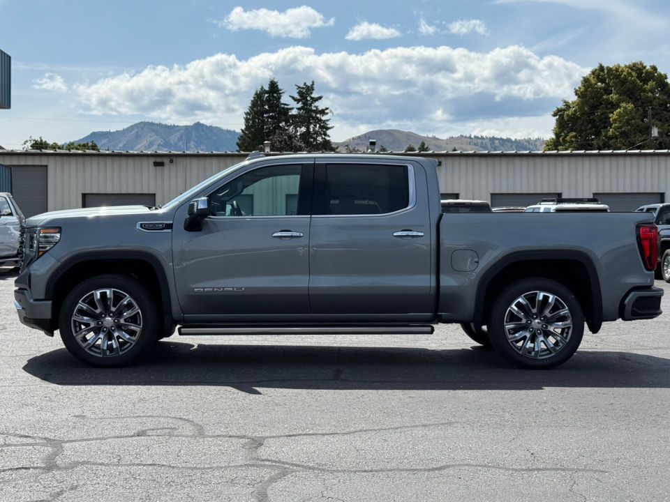 new 2025 GMC Sierra car