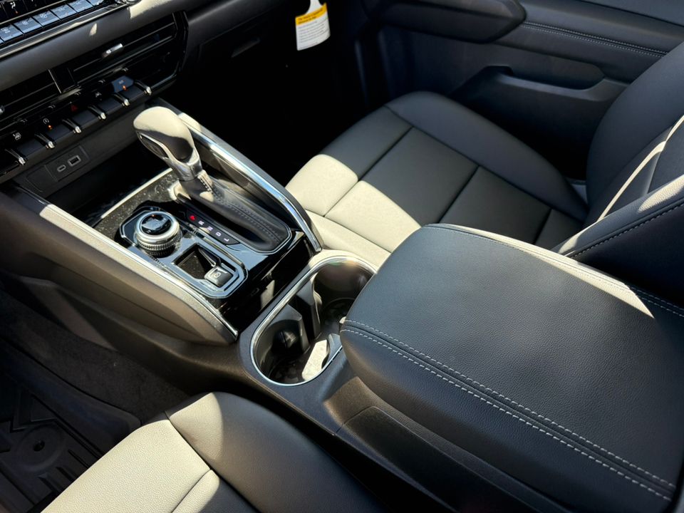new 2025 GMC Canyon car