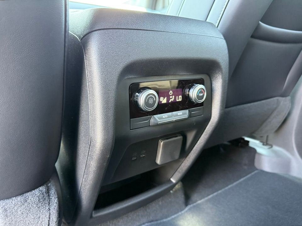 new 2025 GMC Acadia car