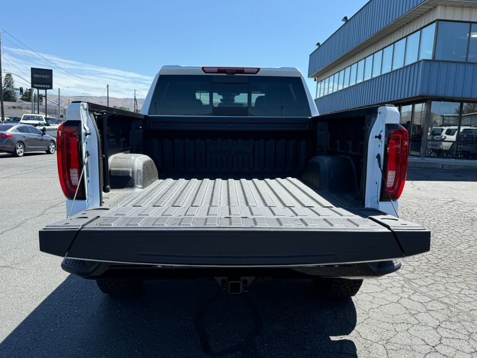 new 2025 GMC Sierra car