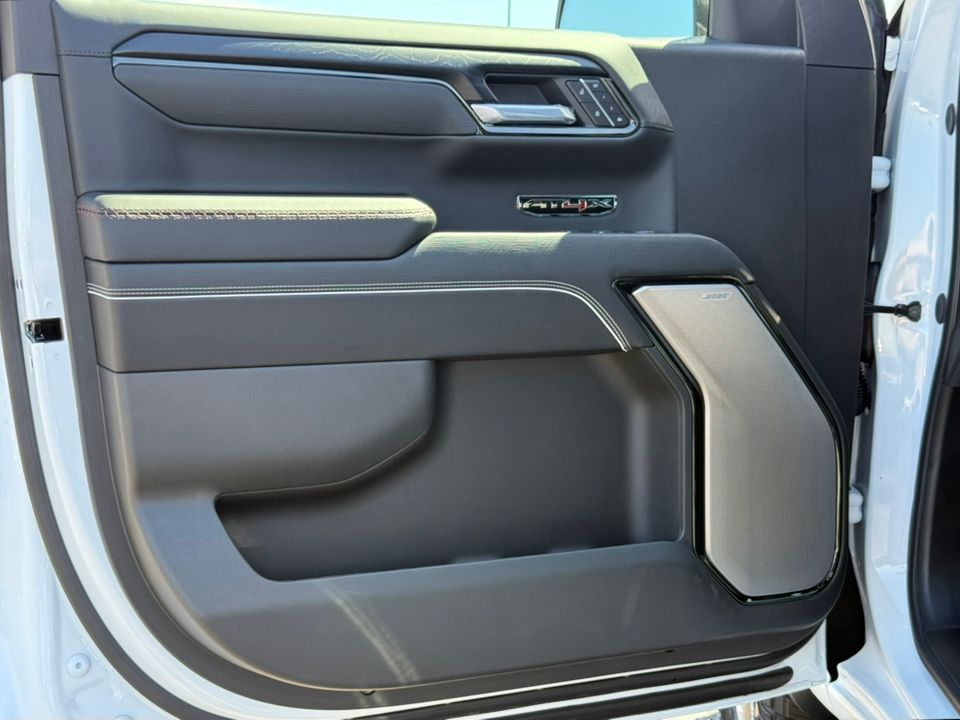 new 2025 GMC Sierra car