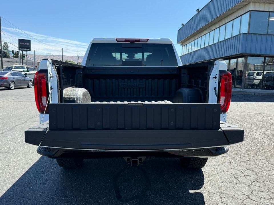 new 2025 GMC Sierra car