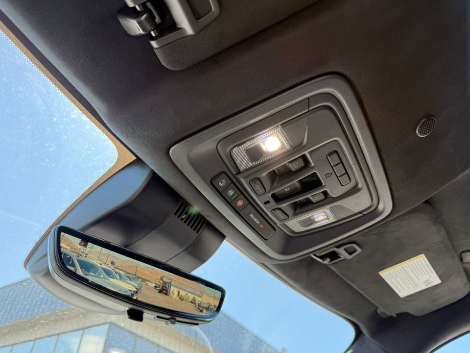 new 2025 GMC Sierra car