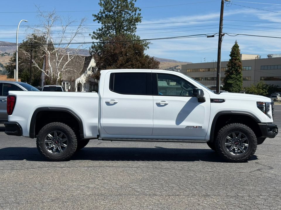 new 2025 GMC Sierra car