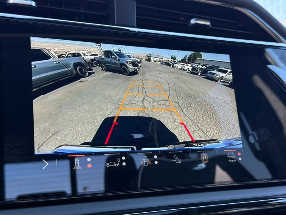 new 2025 GMC Sierra car