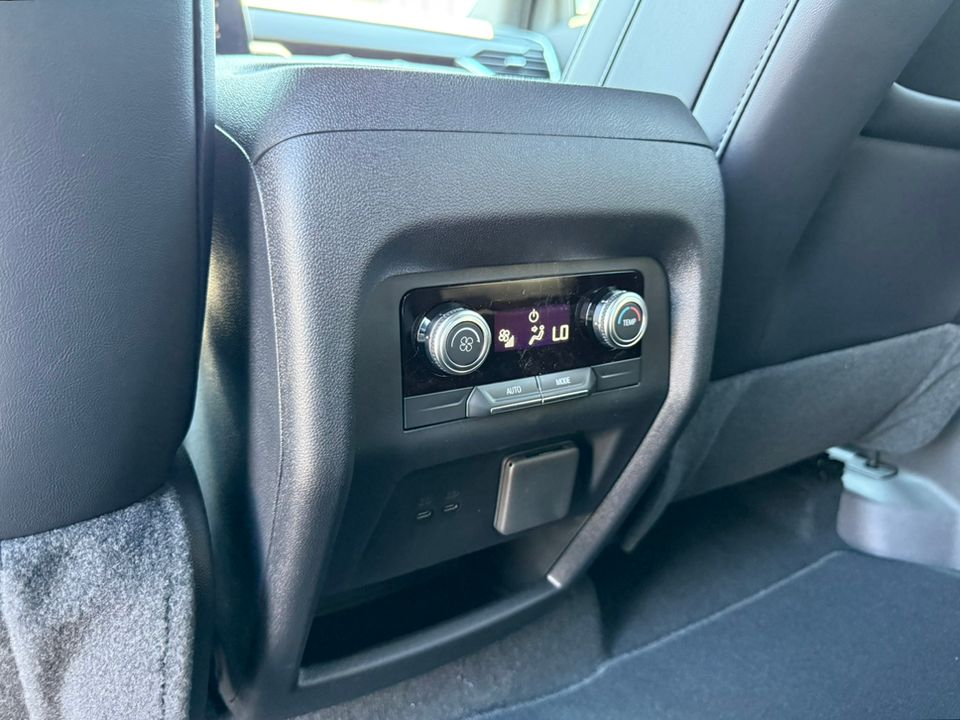 new 2025 GMC Acadia car