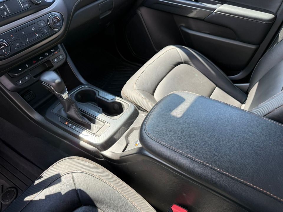 used 2022 GMC Canyon car, priced at $35,995