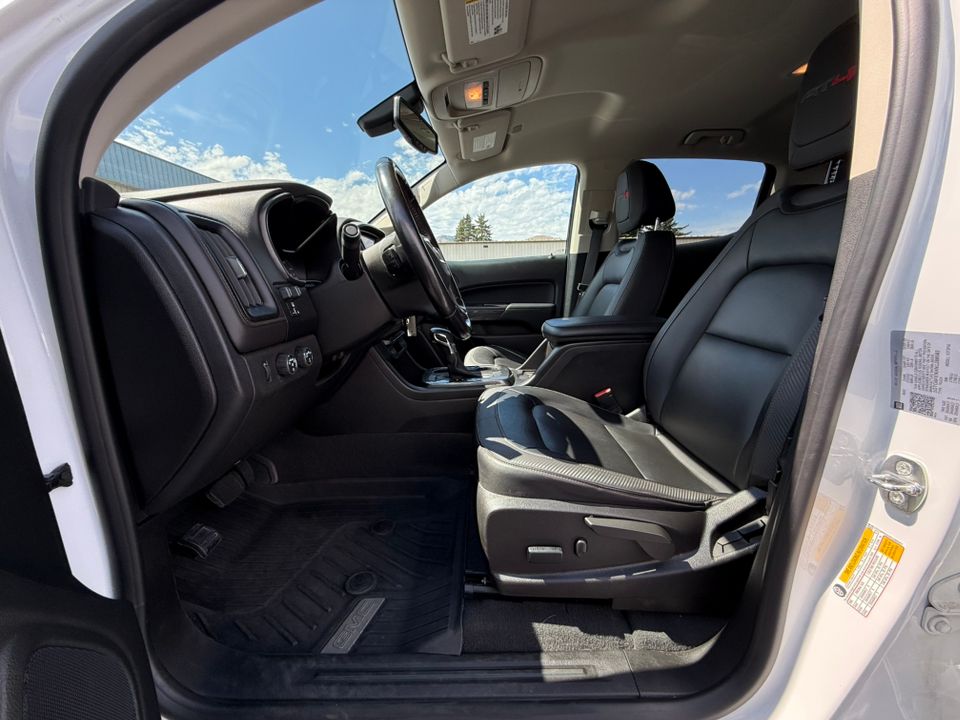used 2022 GMC Canyon car, priced at $35,995