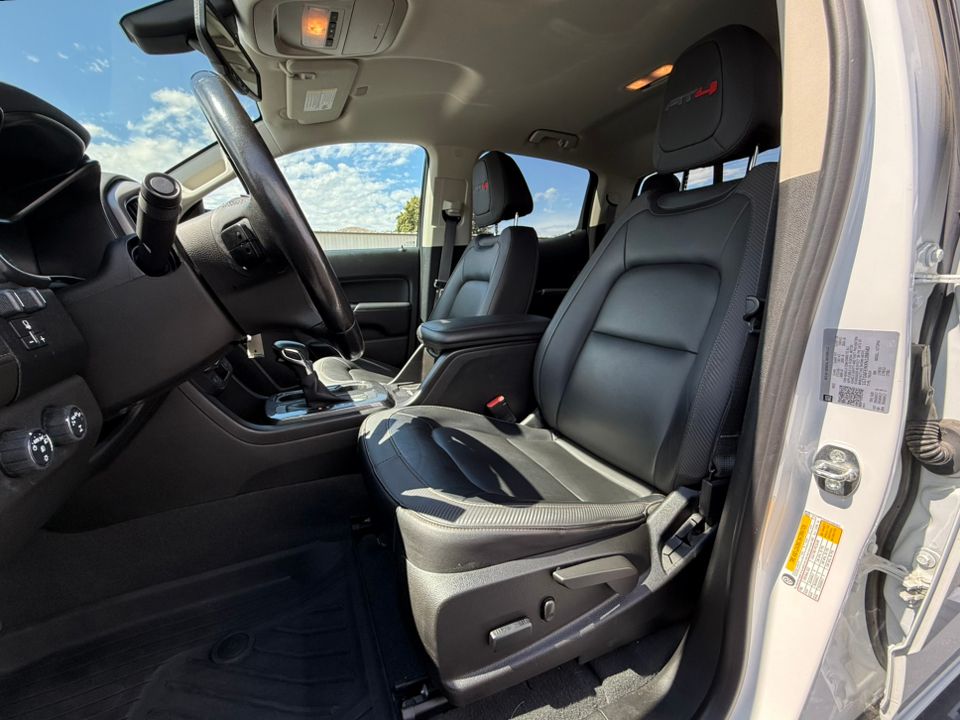 used 2022 GMC Canyon car, priced at $35,995