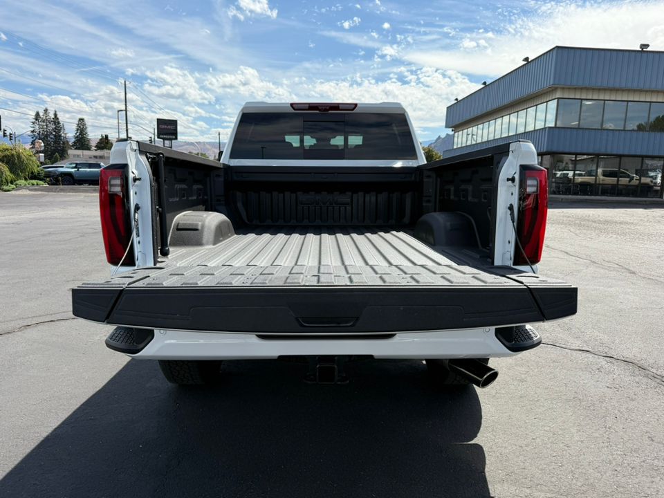 new 2025 GMC Sierra car