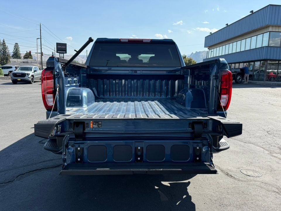 new 2025 GMC Sierra car