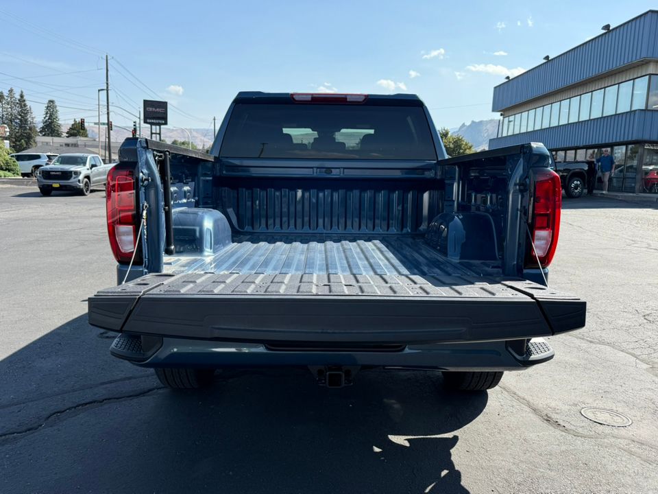 new 2025 GMC Sierra car